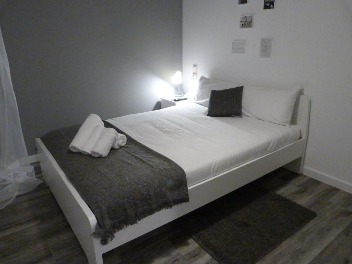 Appartement Intimo Y Acogedor "Algunos" Con Banera Hidromasaje à Valence Extérieur photo